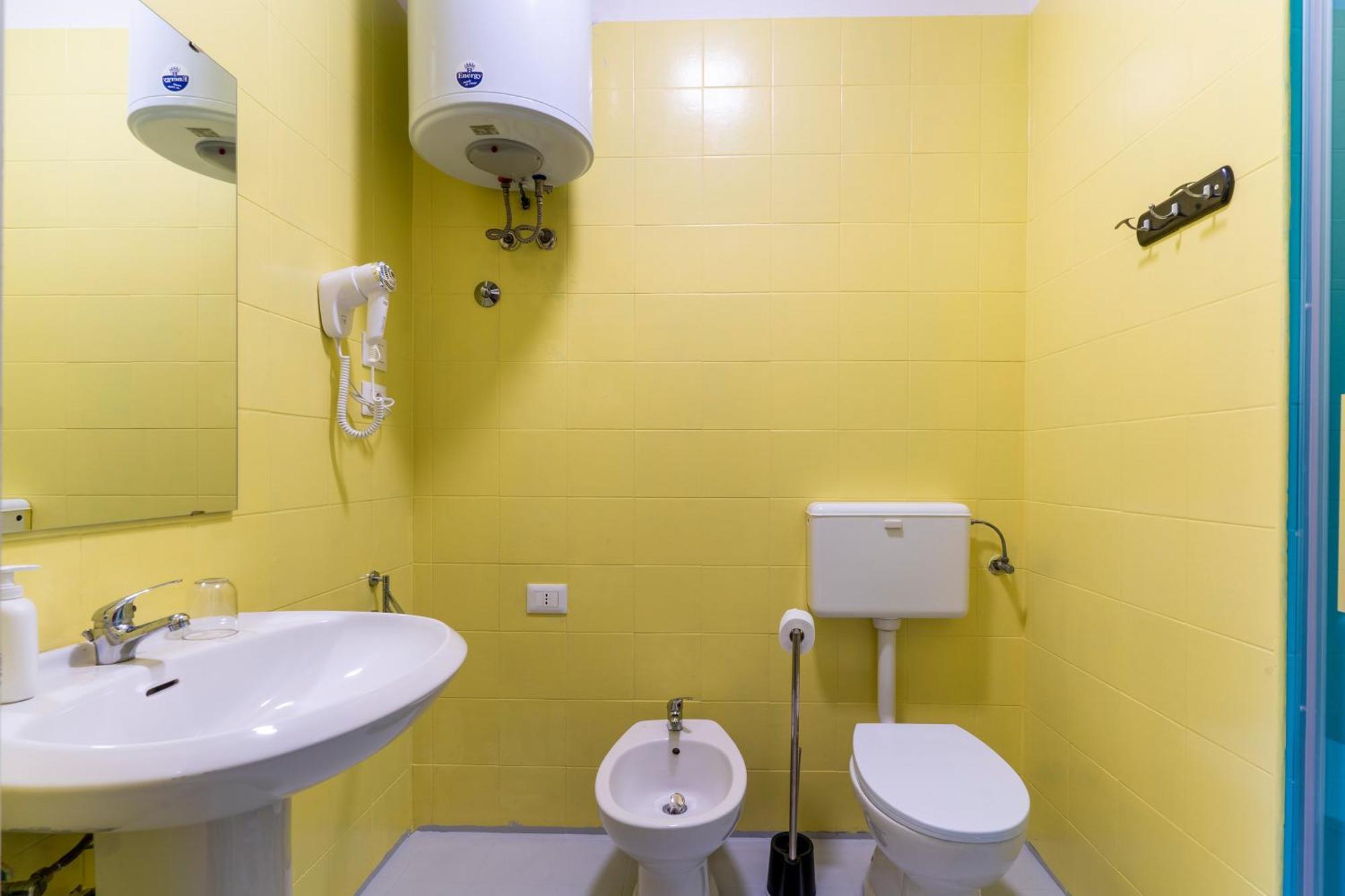 Casa Di Madre Antonia Hotel Brindisi Luaran gambar