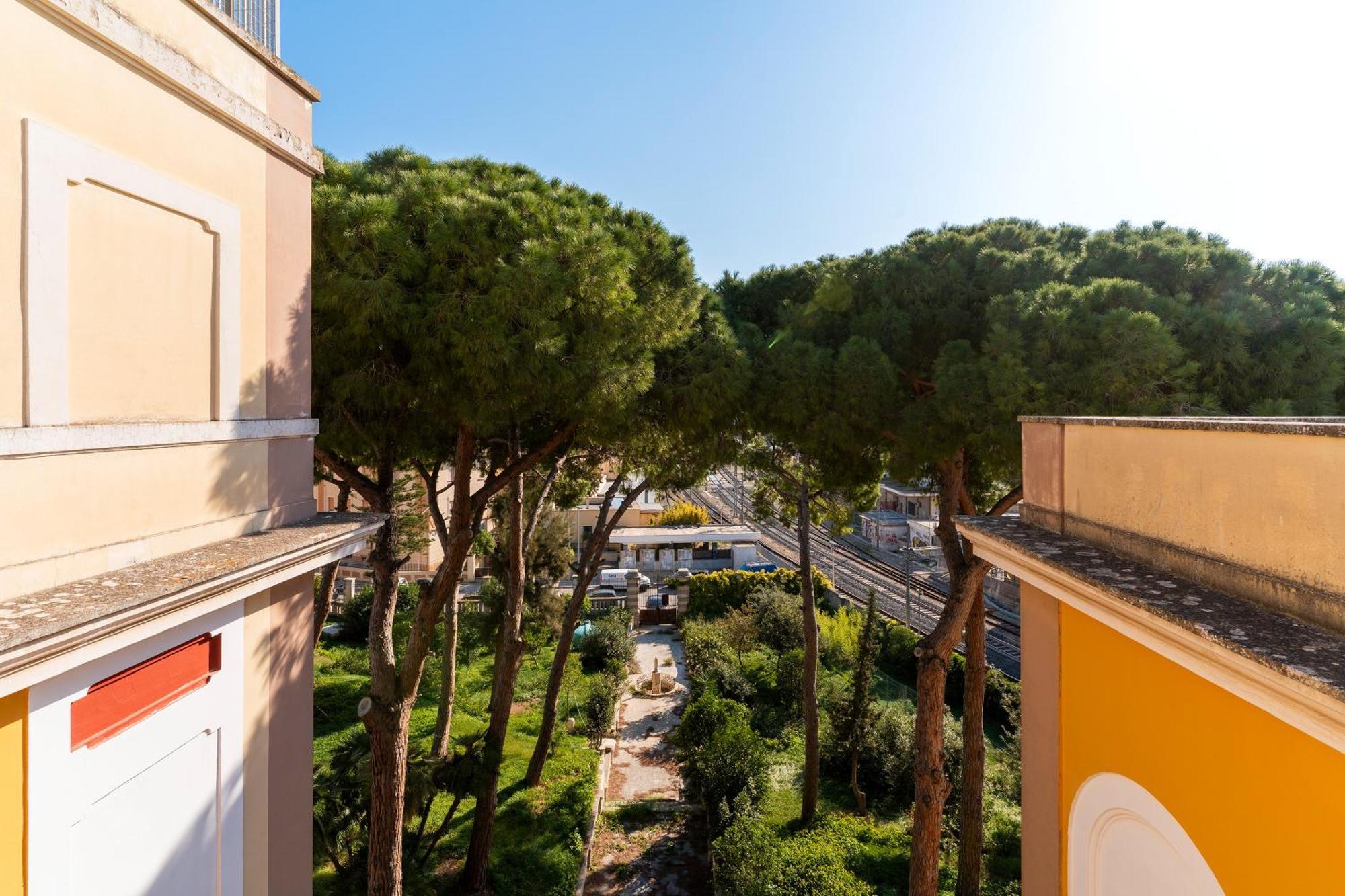 Casa Di Madre Antonia Hotel Brindisi Luaran gambar