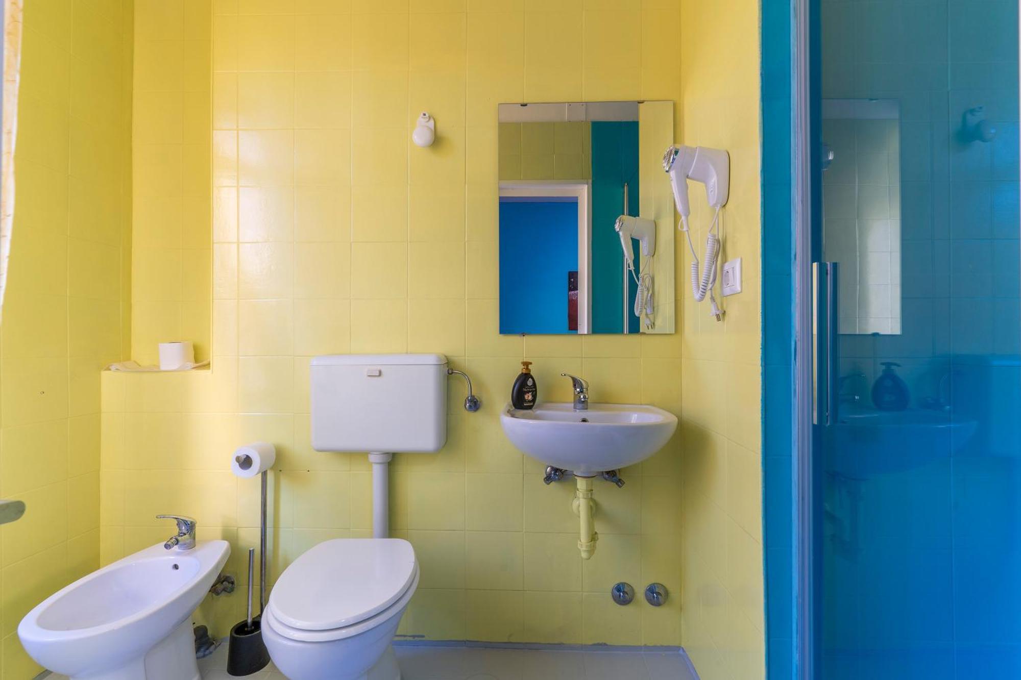 Casa Di Madre Antonia Hotel Brindisi Luaran gambar
